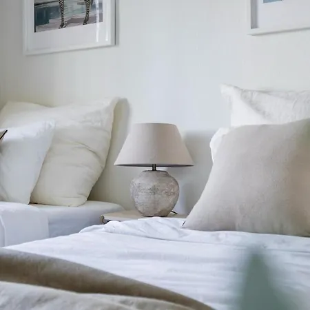 Apartman Beautiful 3-bedroom In Marbella