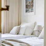 Beautiful 3-bedroom In Apartment Marbella